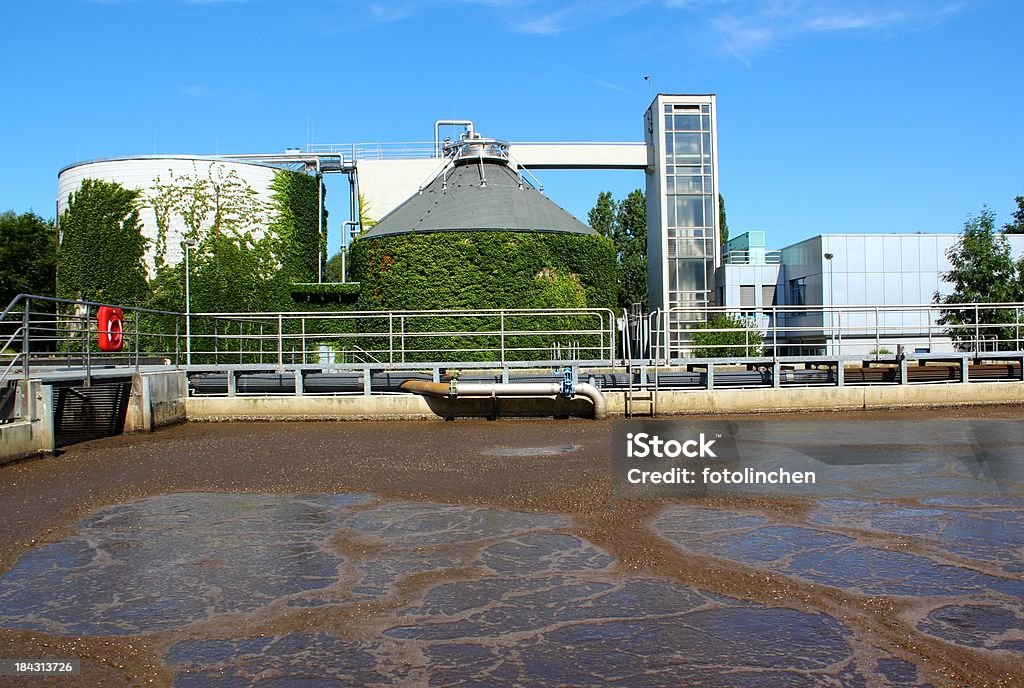 Abwasser-Behandlung - Lizenzfrei Kläranlage Stock-Foto