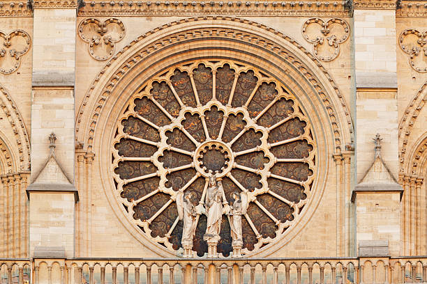 로즈 창 - rose window ile de la cite paris france notre dame 뉴스 사진 이미지