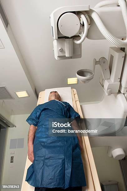 医療スキャンで患者 - 1人のストックフォトや画像を多数ご用意 - 1人, CT, CTスキャナー