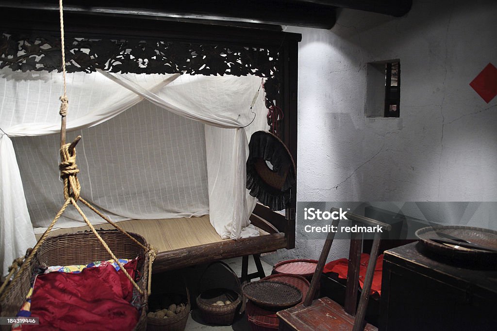 Intérieur de la maison rurale chinoise - Photo de Chambre à coucher libre de droits