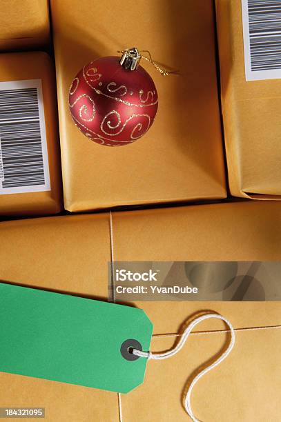 O Transporte A Tempo Do Natal - Fotografias de stock e mais imagens de Armazém de Distribuição - Armazém de Distribuição, Caixa, Caixa de presentes