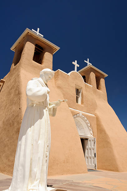 istock St. Francis Church in Taos 184321569