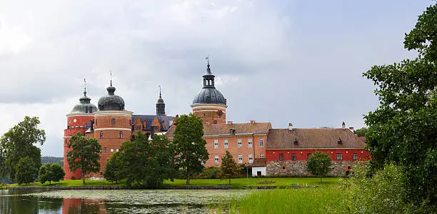 "Gripsholms Castle was built in the 1370s and is located in Mariefred, a small Swedish town 60 km south of Stockholm. Panoramic composition, Canon 5D Mark II."