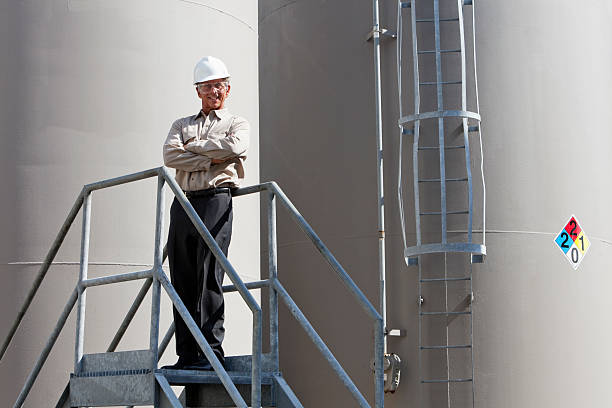 istock Worker at chemical plant 184321950