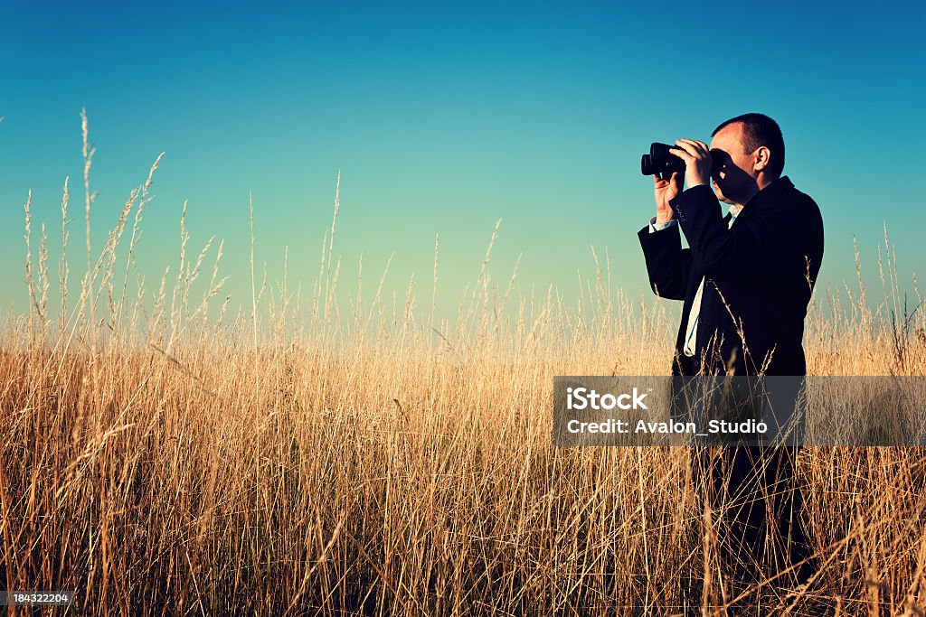 options de recherche - Photo de Paire de jumelles libre de droits