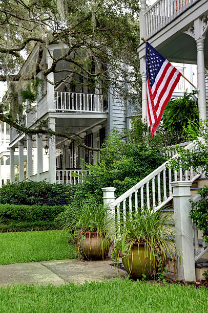 istock Carolina Porches 184324081