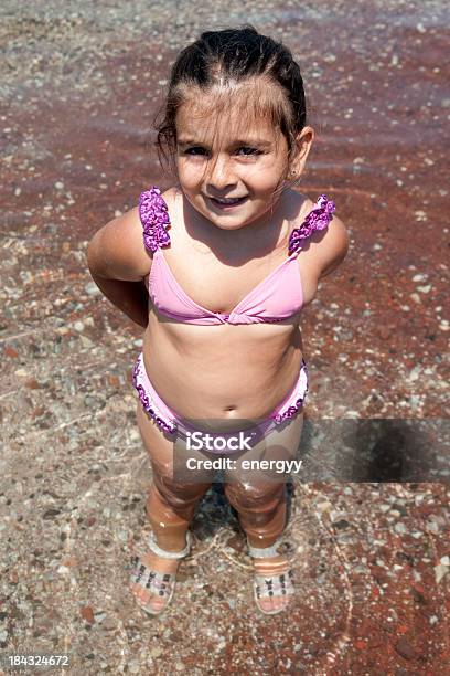 Foto de Menina No Feriado e mais fotos de stock de 2-3 Anos - 2-3 Anos, 4-5 Anos, Adolescente