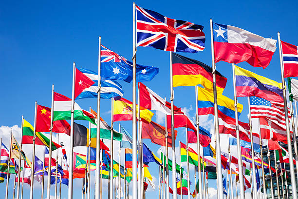 international флаги - государственный флаг стоковые фото и изображения
