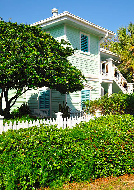 istock Old key west house home 184328681