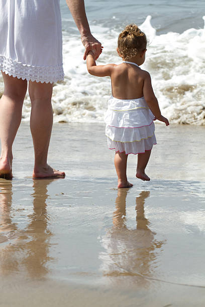 istock Mother and daughter 184330339