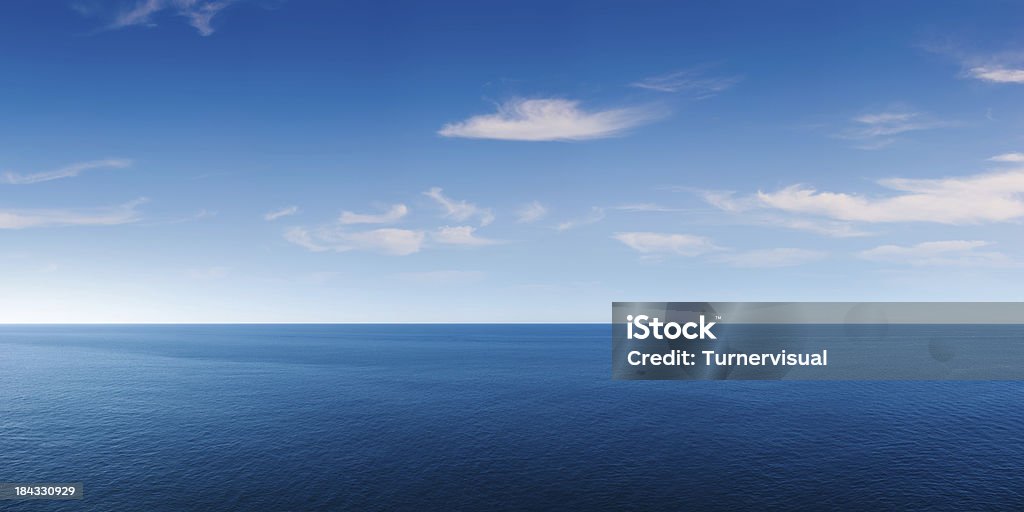 Deep Blue Ocean Panorama - 免版稅海圖庫照片