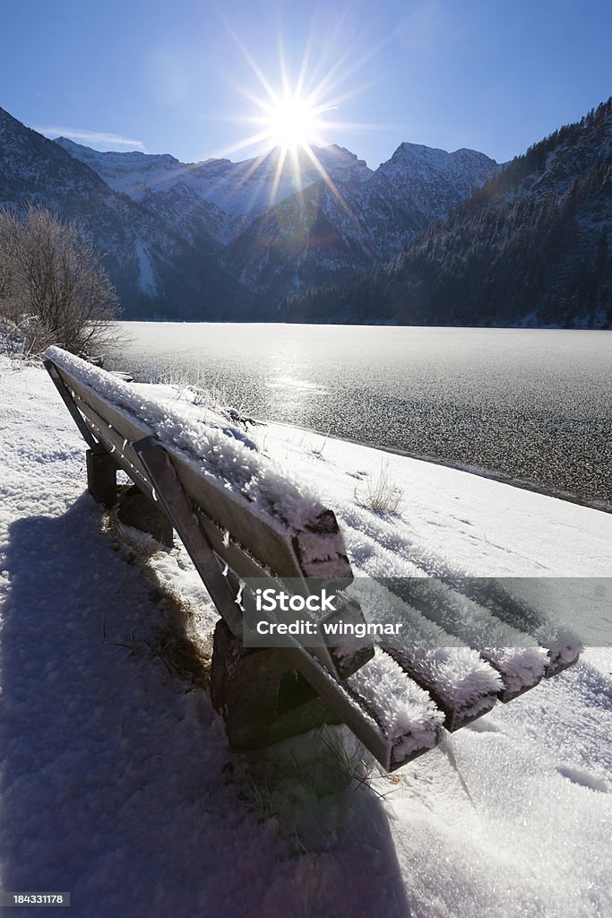Inverno no Lago plansee in tirol, Áustria - Foto de stock de Alpes europeus royalty-free