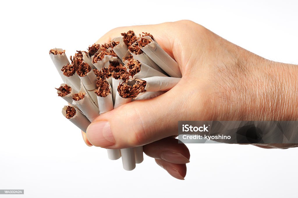 遮断タバコの喫煙には、[quit ](終了)を白背景 - いっぱいになるのロイヤリティフリーストックフォト
