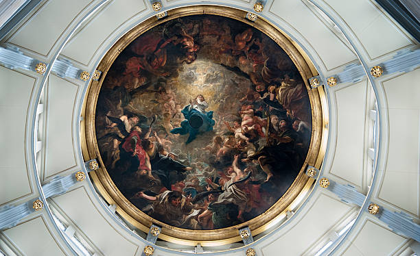 istock Antwerp – Cathedral of Our Lady, Interior. 184333610