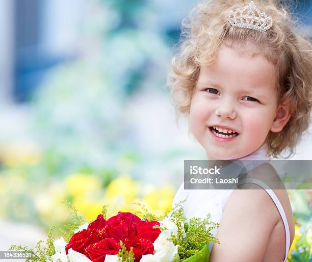 Photo libre de droit de Petite Princesse banque d'images et plus d'images libres de droit de 2-3 ans - 2-3 ans, A la mode, Art du portrait