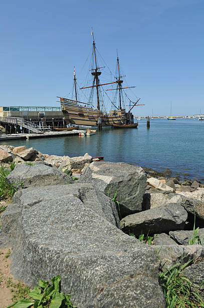 rocha plymouth - plymouth rock - fotografias e filmes do acervo