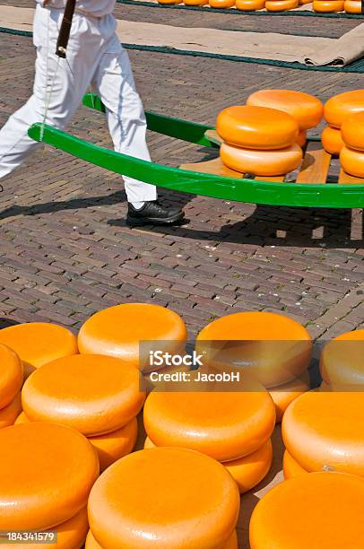 Foto de Mercado De Queijo Alkmaar e mais fotos de stock de Alkmaar - Alkmaar, Amarelo, Comida