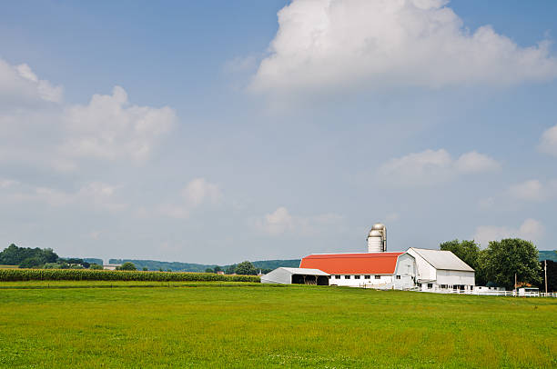 istock Pensylvania Farm Scene 184344183