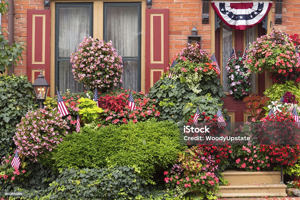 Отечественной цветок сад - Стоковые фото Американская культура роялти-фри