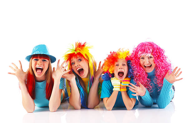 행복함 사람들이 antics 입고 색상화 wigs. - clown costume humor wig 뉴��스 사진 이미지