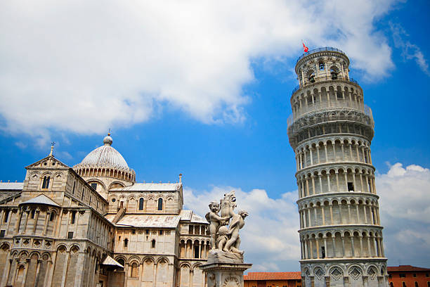 istock Leaning Tower of Pisa and Cathedral Santa Maria Assunta 184346337