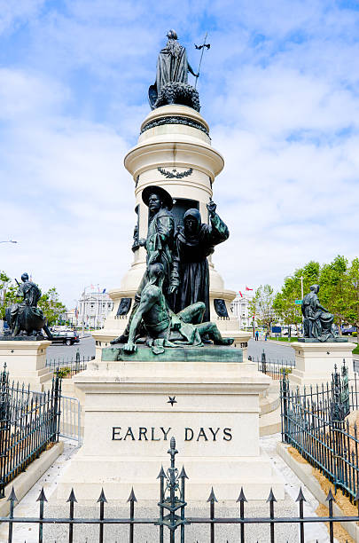 istock Pioneer Monument at Civic Center in San Francisco, CA 184346559