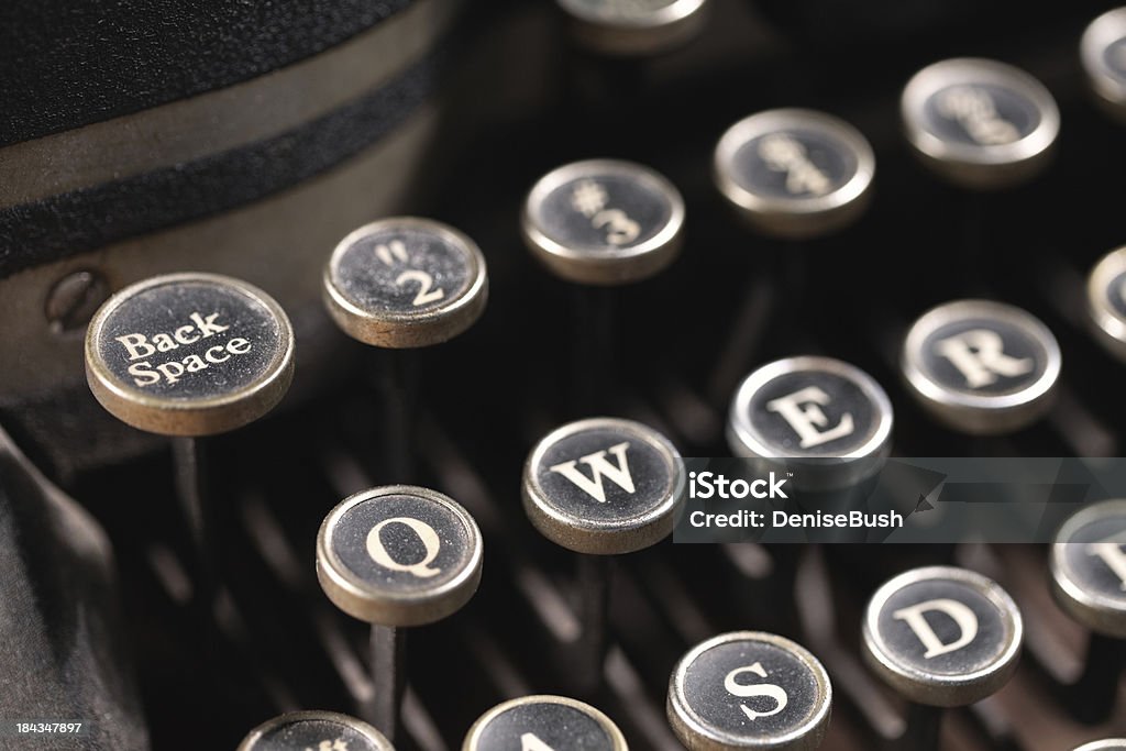 De máquina de escribir espacio posterior - Foto de stock de Anticuado libre de derechos