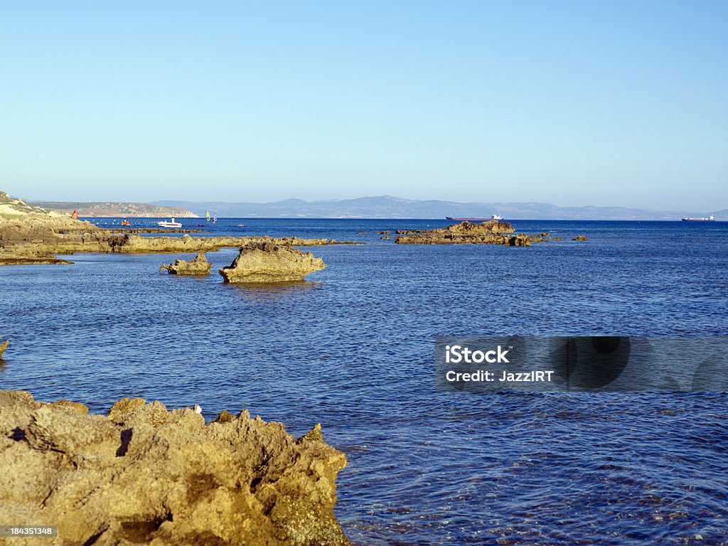 Скалы на море - Стоковые фото Без людей роялти-фри