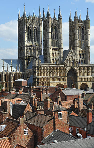 istock English Cathedral City 184355955