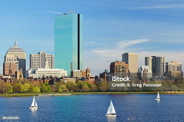Horizonte De Boston Foto de stock y más banco de imágenes de Boston - Massachusetts - Boston - Massachusetts, Día, Panorama urbano