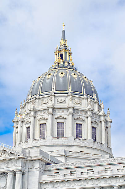 istock Dome atop San Francisco city hall 184360952