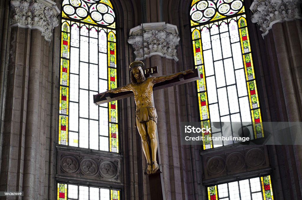 saint-Antoine Churche en interior - Foto de stock de Avenida Taksim Istikla libre de derechos