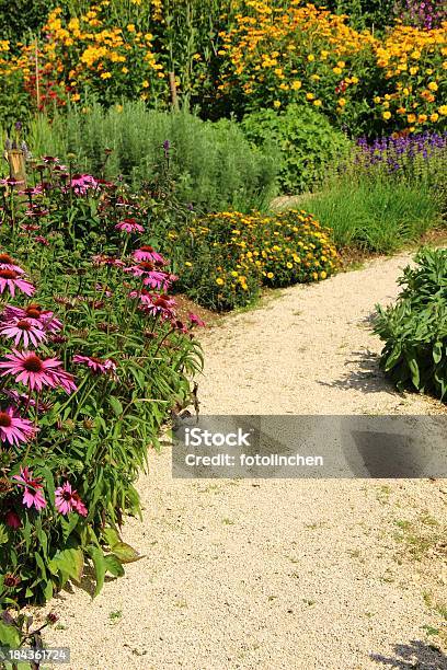 Herb Garden Stockfoto und mehr Bilder von Kräutermedizin - Kräutermedizin, Hausgarten, Kräuter