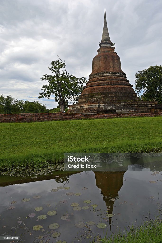 Park Historyczny Sukhothai - Zbiór zdjęć royalty-free (Antyki)