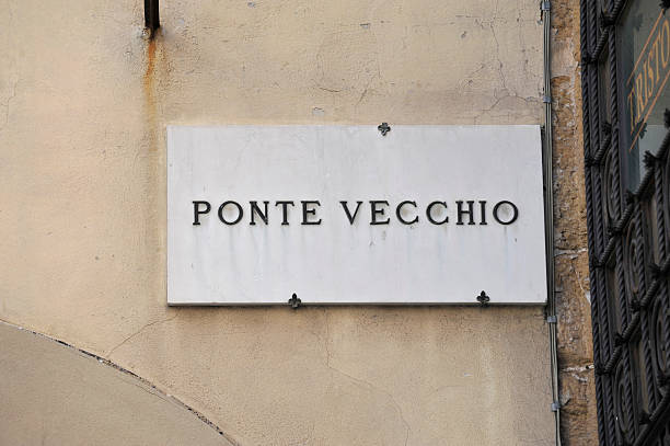 istock Ponte Vecciho street sign. 184365148