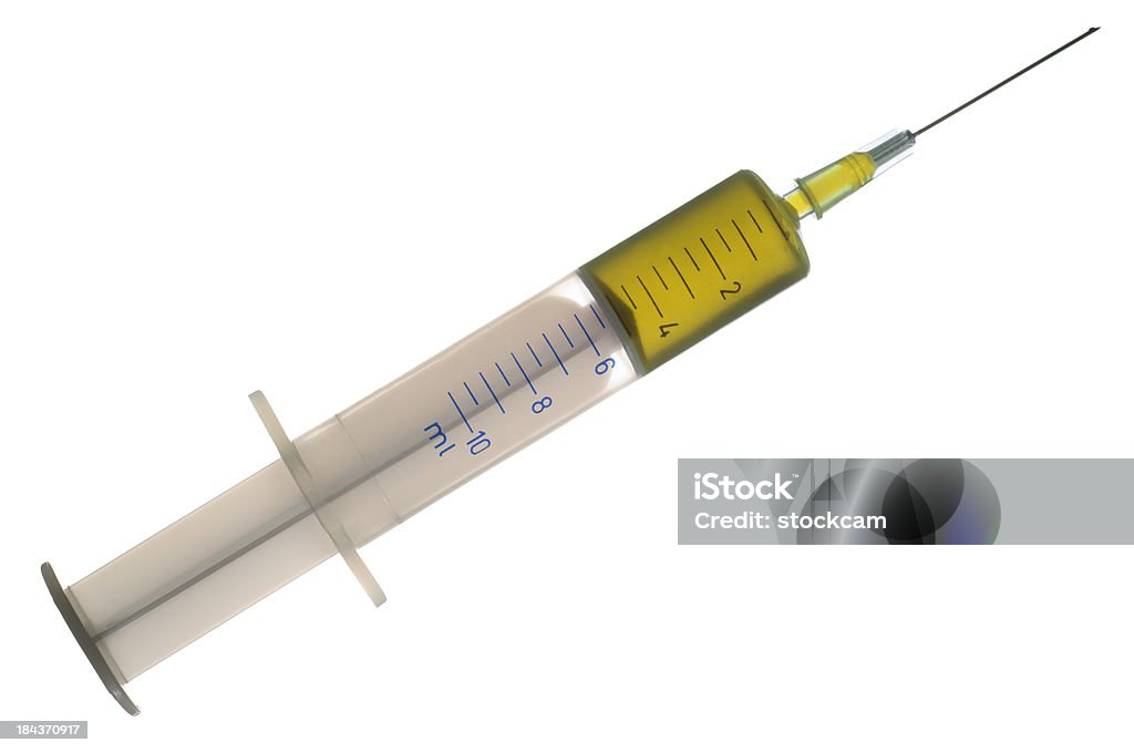 Jeringa médica con líquido amarillo - Foto de stock de Amarillo - Color libre de derechos