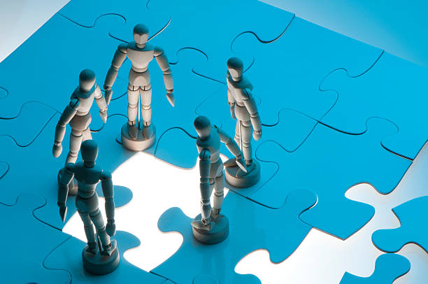 istock Business Teamwork Figures Finish Jigsaw Puzzle 184374638