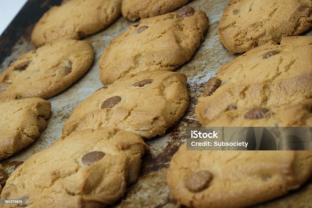 cookies assados na hora - Foto de stock de Assado no Forno royalty-free