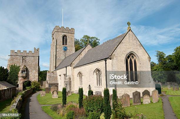 St Nicholas Церковь В Западной Tanfield Север Yorkshire — стоковые фотографии и другие картинки Рипон