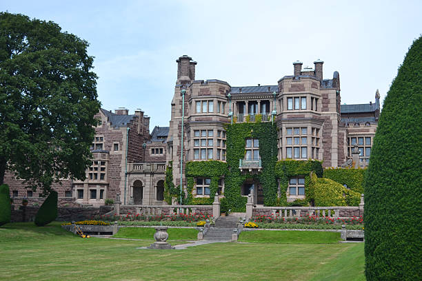 istock Castle Tjolöholm 184376688