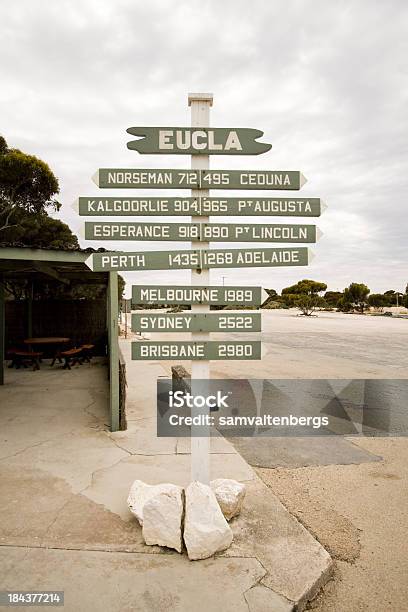 Foto de Sinal De Estrada Eucla e mais fotos de stock de Esperance - Esperance, Austrália Ocidental, Ceduna
