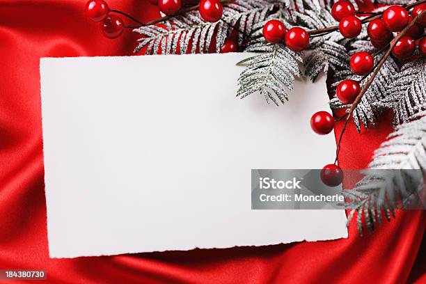 Tarjeta De Navidad Con Decoración Vacío Foto de stock y más banco de imágenes de Acebo - Acebo, Adorno de navidad, Borde