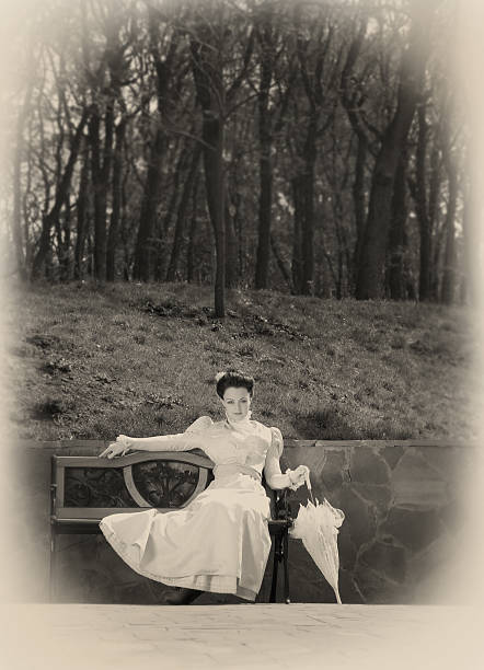 istock Victorian Style. In The Park. 184381239