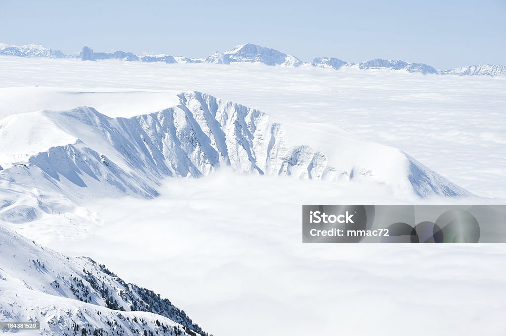 Paisagem de montanha do inverno - Foto de stock de Ajardinado royalty-free