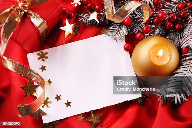 Tarjeta De Navidad Con Decoración Vacío Foto de stock y más banco de imágenes de Acebo - Acebo, Adorno de navidad, Año nuevo