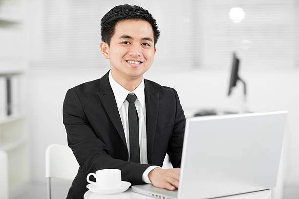 istock Businessman in the office 184382717