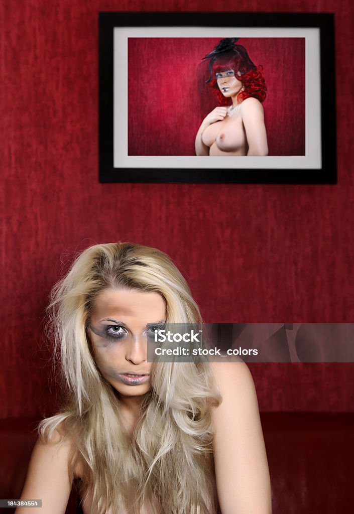 Donna e vernice - Foto stock royalty-free di Adulto