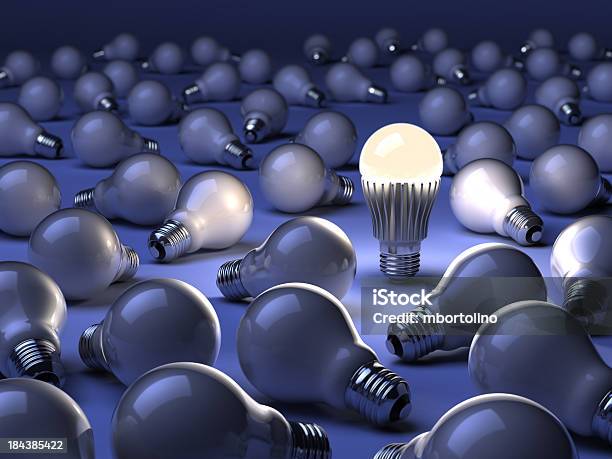 Com Lâmpadas De Luz Led - Fotografias de stock e mais imagens de Luz LED - Luz LED, Lâmpada, Azul