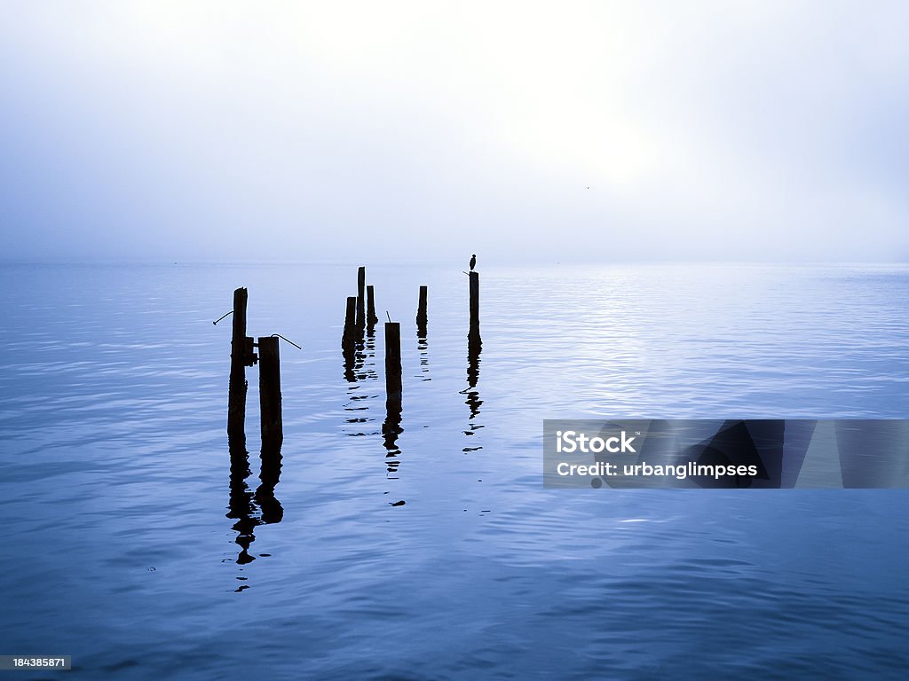 Foggy horizonte de Seattle - Foto de stock de Azul royalty-free