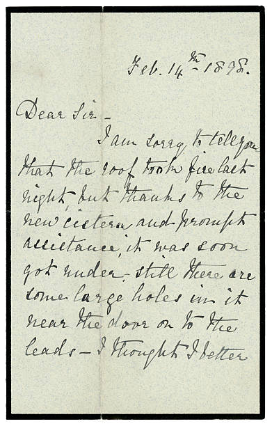 victorian carta sobre um telhado fogo, 1898 - 1898 imagens e fotografias de stock